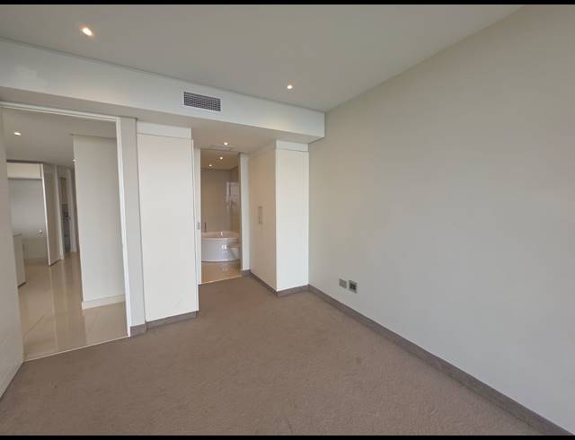3 BEDROOM APARTMENT FOR SALE IN NEW TOWN CENTRE